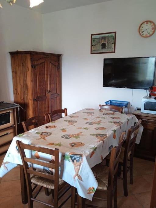 Casa Vacanze Il Pero Marsiliana Esterno foto