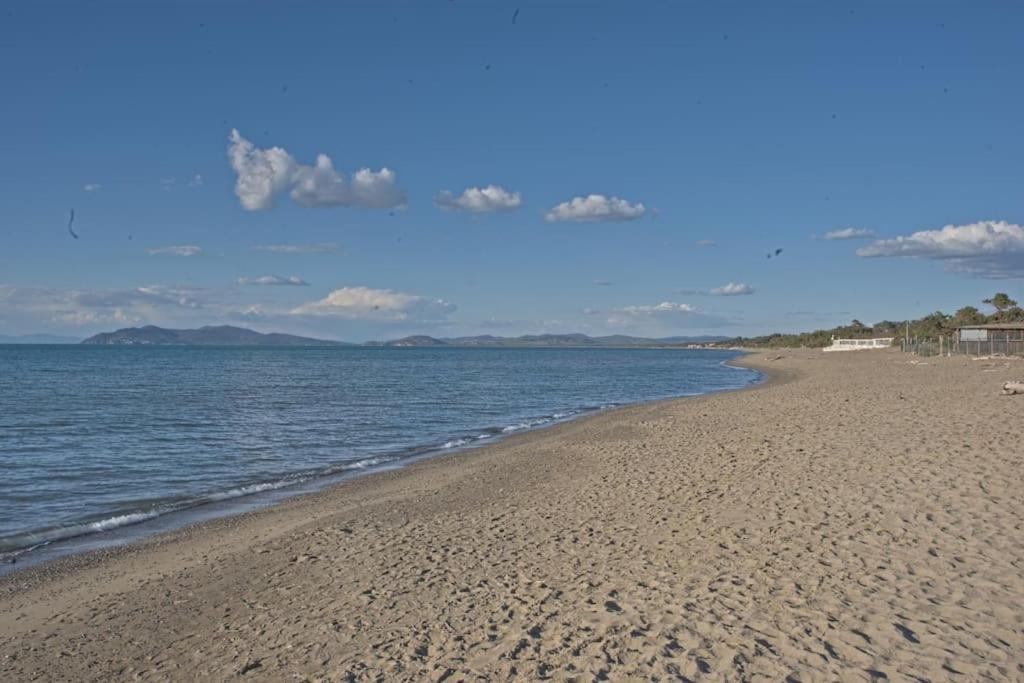 Casa Vacanze Il Pero Marsiliana Esterno foto